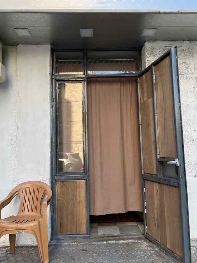 Vahe'S Family Guest House Front Jerevan Eksteriør billede